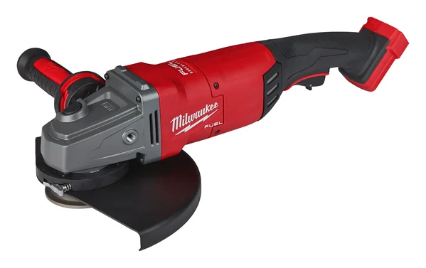 Milwaukee M18 Fuel vinkelslip med batteridrift för professionell kapning och slipning