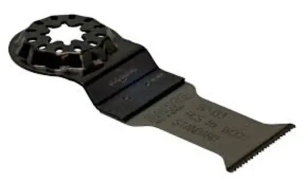 Multiblad för multiverktyg med instickssågblad i bi-metall för kapning i trä och metall
